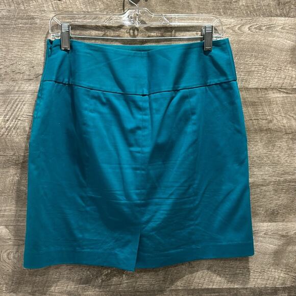 The Limited Teal lined Skirt with Pockets, side Zipper. - Picture 3 of 7